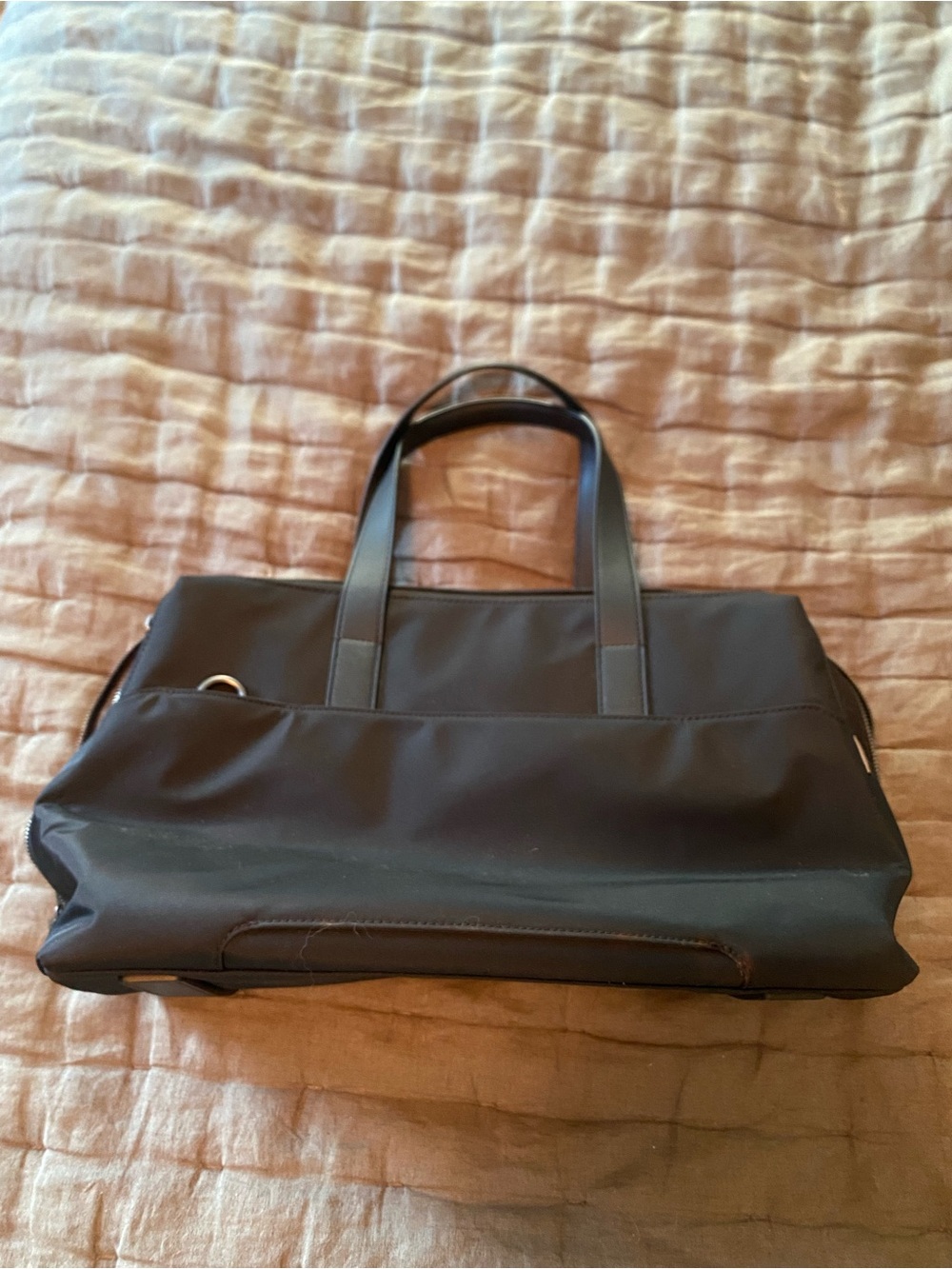 Away Black Everywhere tote travel bag